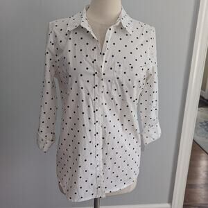 NEW Women's Croft And Barrow Medium White Black Polka Dot Shirt